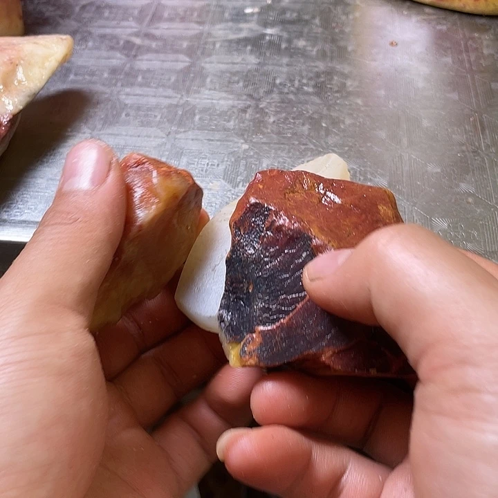 寿山石小*只寿山石的制作