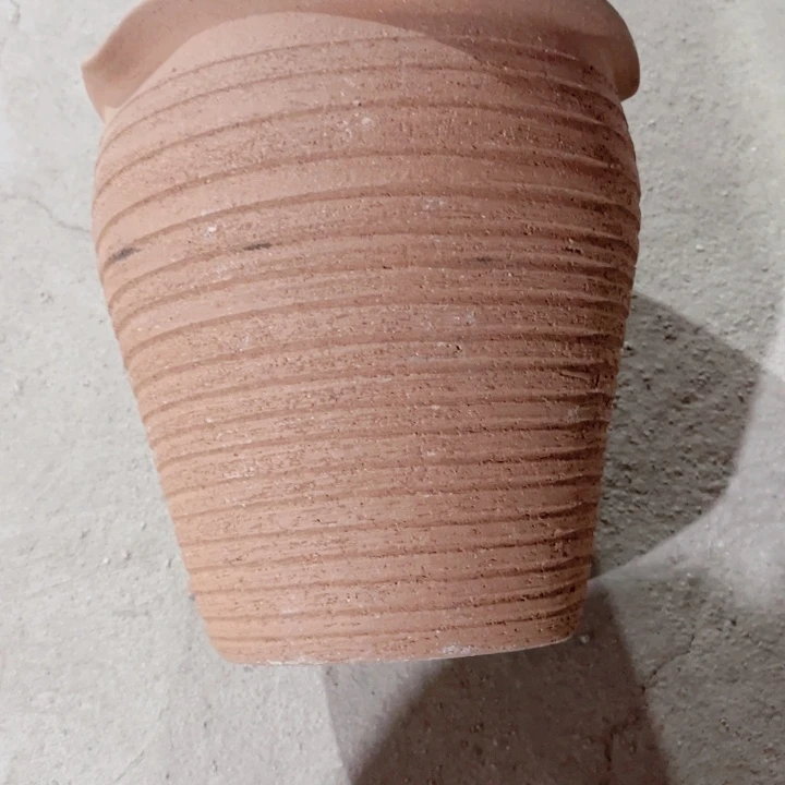 紫砂口径23高度23一只小瑕疵