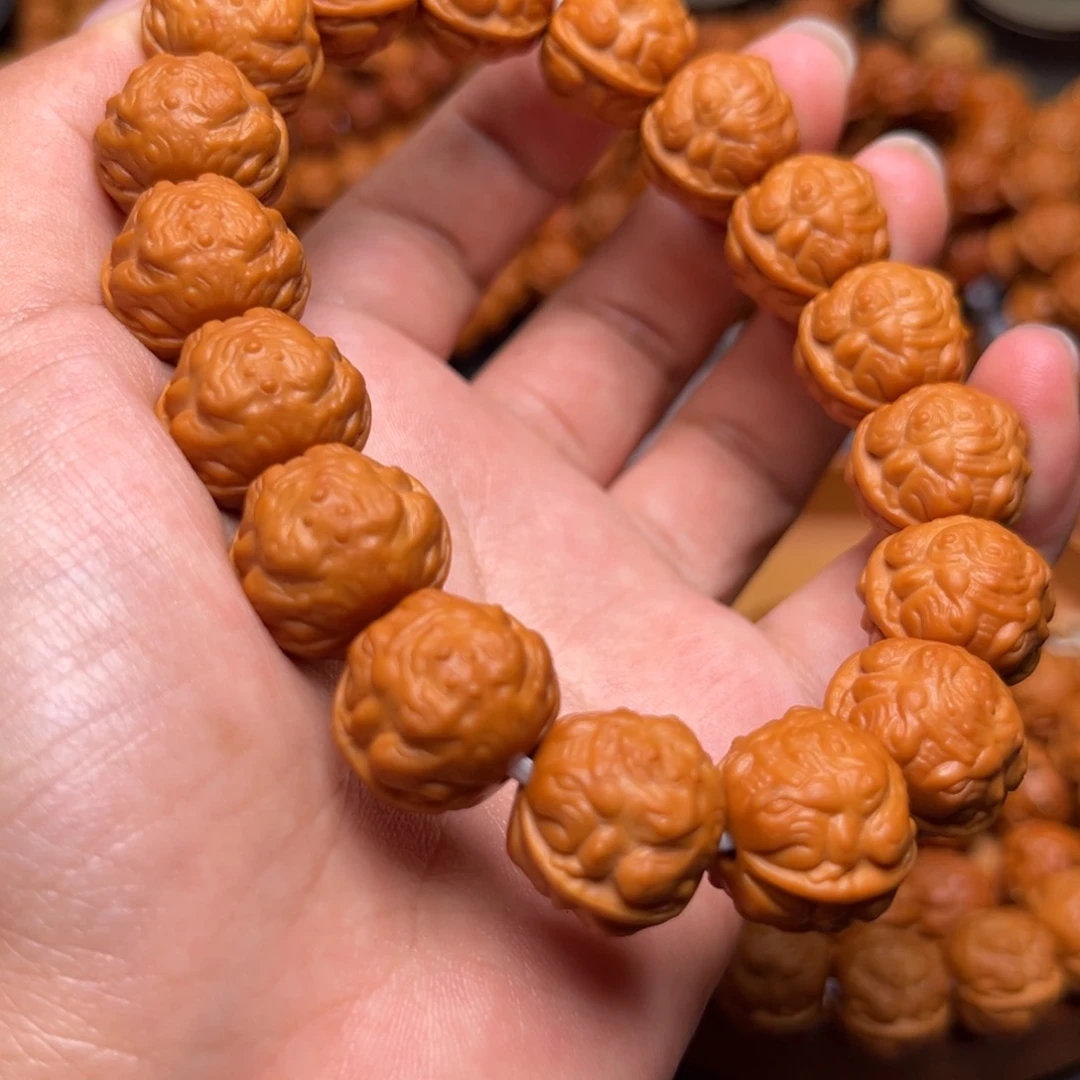 猴头核桃吊坠1.6尺寸蟾王