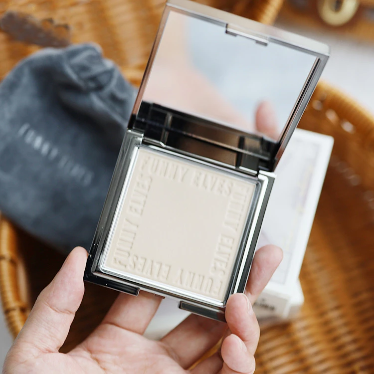方里裸感清透雾面柔焦蜜粉饼7g