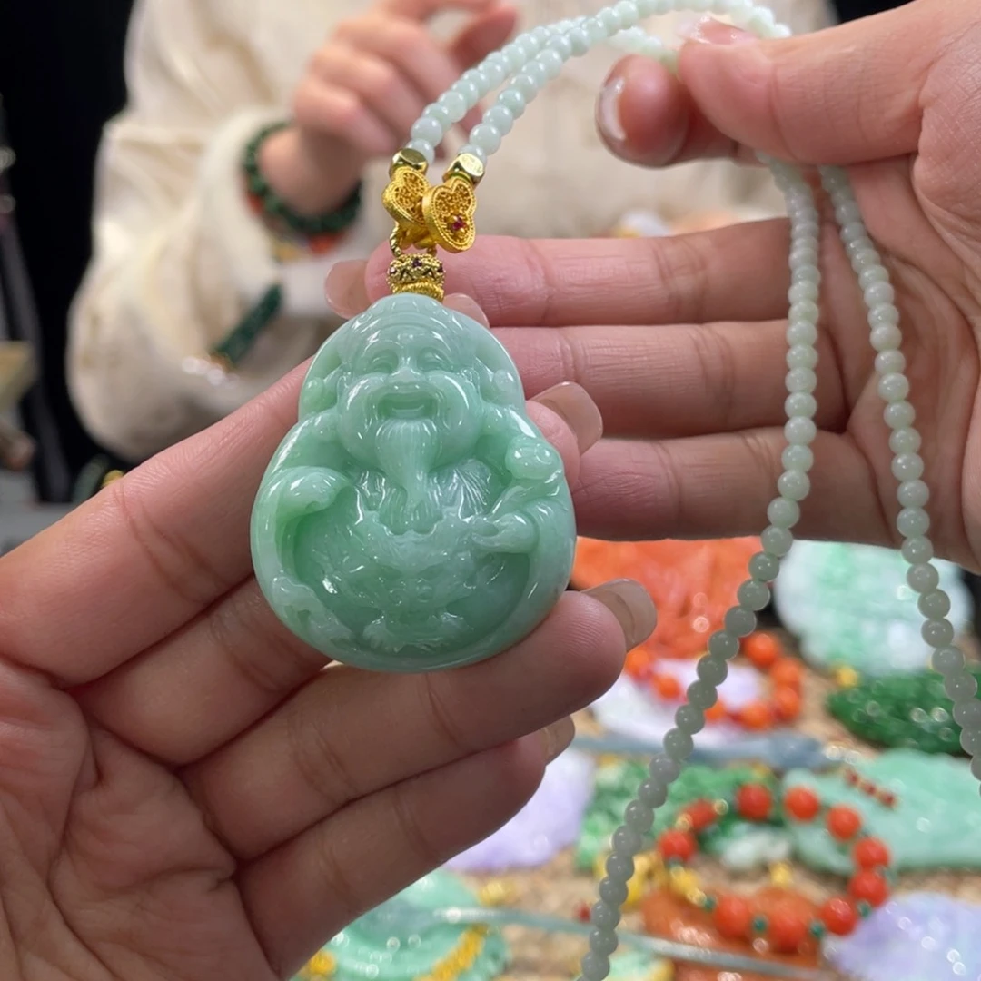 翡翠颈饰未镶嵌代编织
