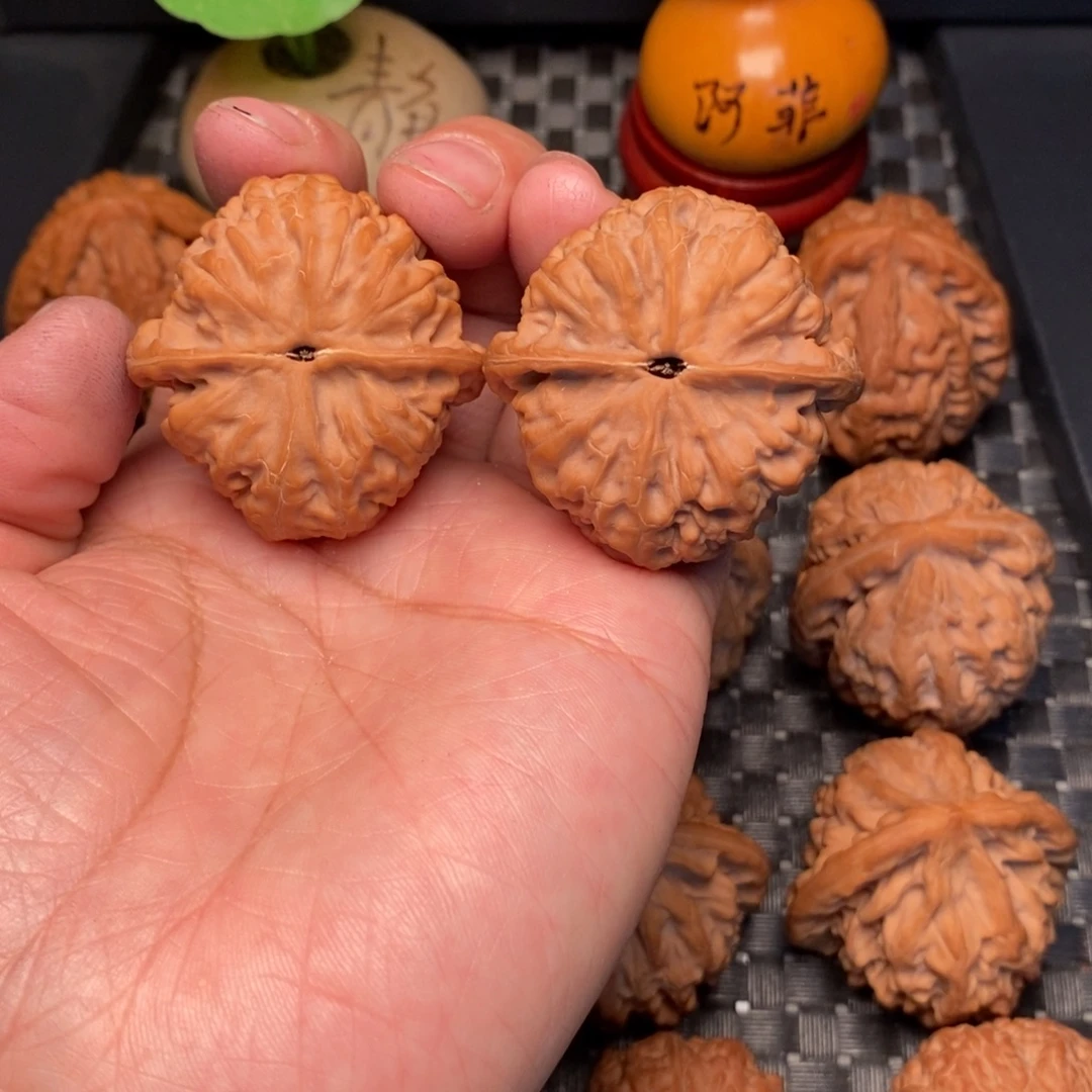 ****风文玩核桃吊坠烽火台