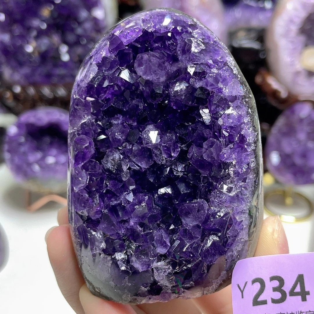 珠宝半成品未镶嵌紫晶