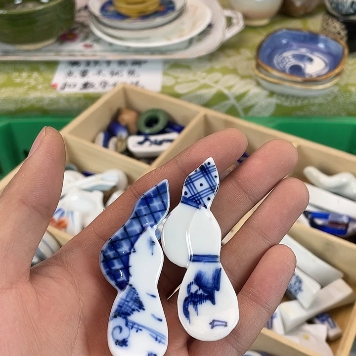 小***哥19.9瓷器微瑕哈哈