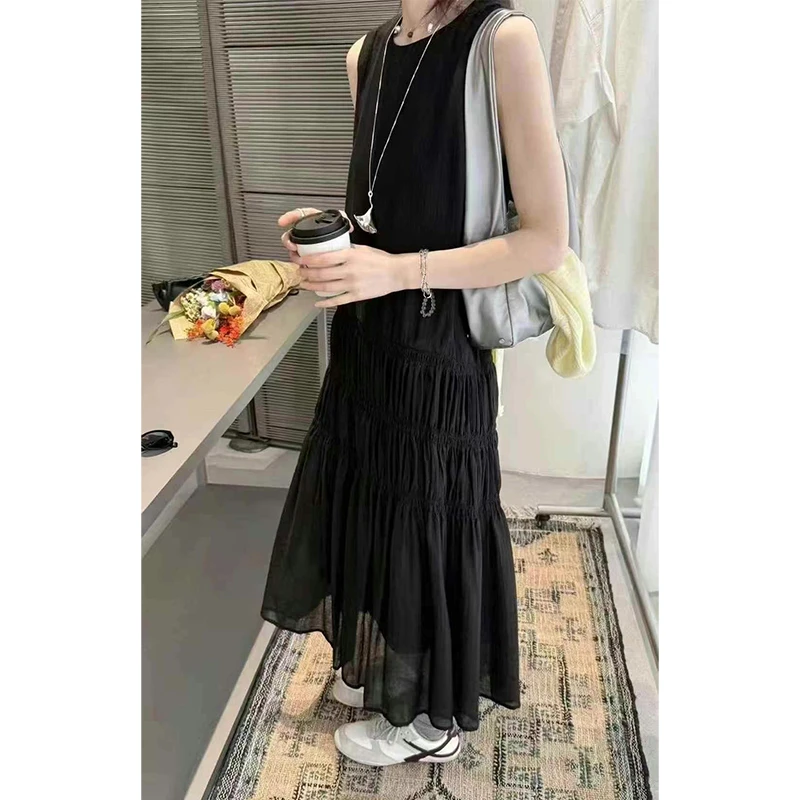 法式无袖圆领心背连衣裙女2025夏季新款遮肚气质显瘦休闲连衣裙女