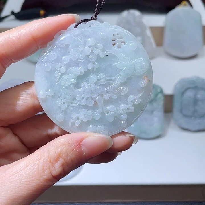 翡翠未镶嵌颈饰翡翠49