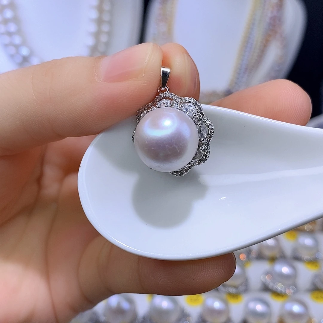 颈饰未镶嵌淡水珍珠