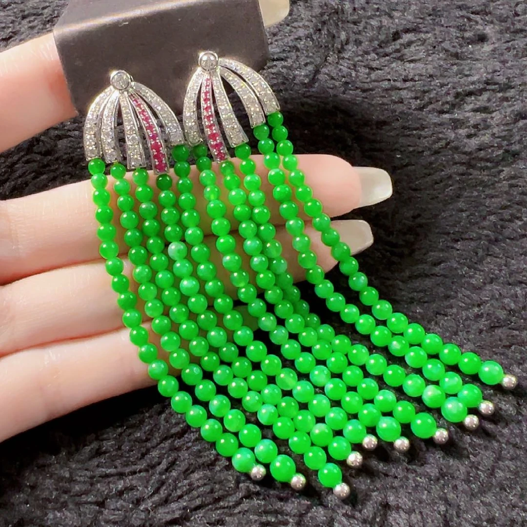 翡翠18K金镶嵌耳饰签收后24小时鉴赏期，过时不退