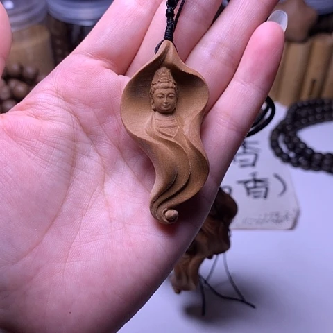 檀香木吊坠老山檀香满工一叶观音