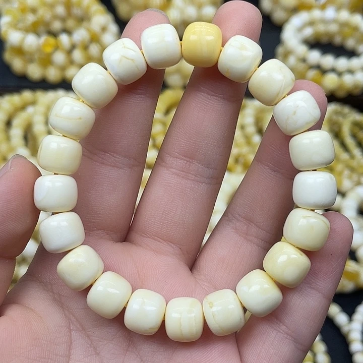 未镶嵌蜜蜡珠宝奇石10.4m