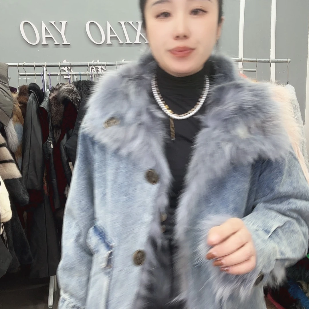 姚小妖家高端皮草