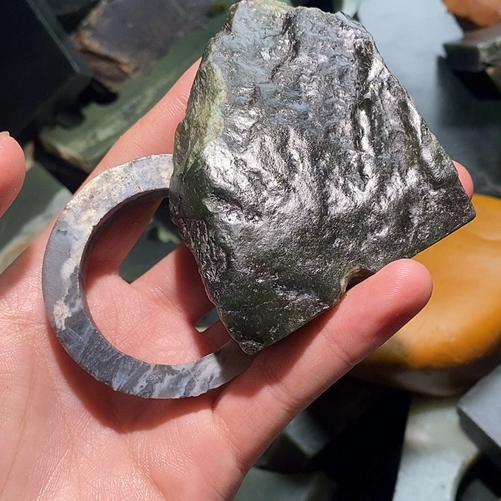 @***8和田玉（糖玉）未镶嵌珠宝半成品