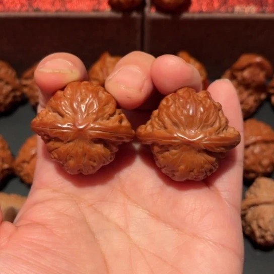 文玩核桃吊坠磊磨盘