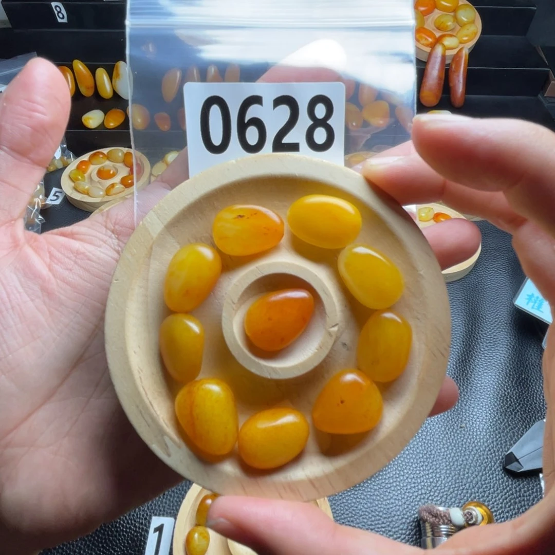 香***飞手串未镶嵌和田玉