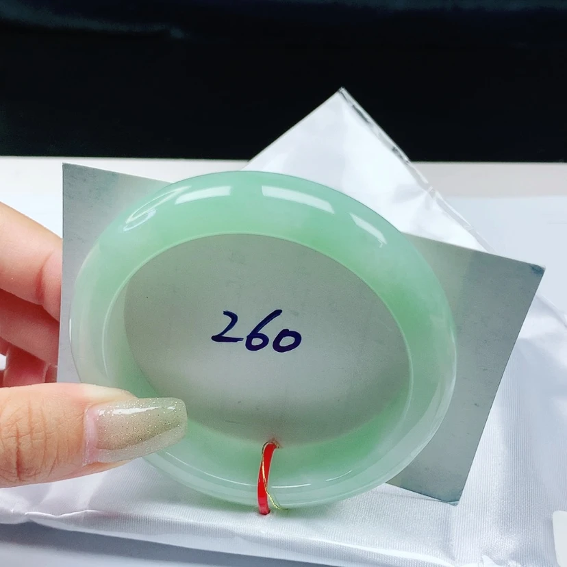 【闪购商品】翡翠手镯未镶嵌 正圈57+