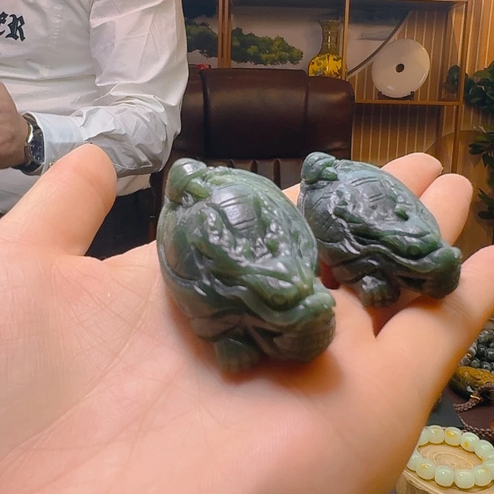 和田玉手串未镶嵌