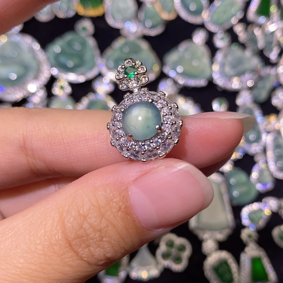 翡翠未镶嵌颈饰天然