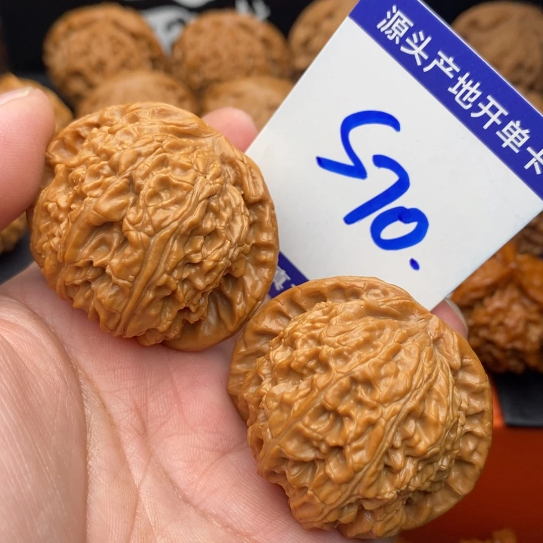 把件文玩核桃白狮子45
