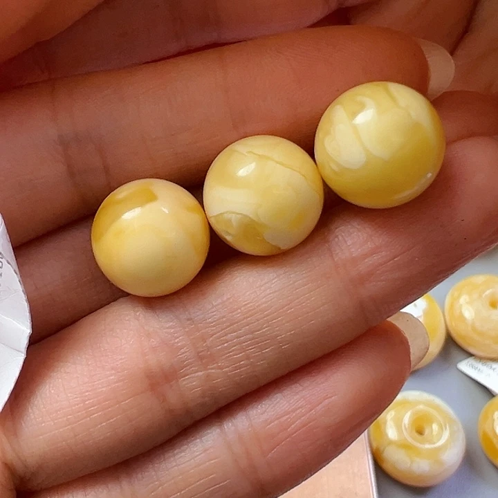 未镶嵌颈饰蜜蜡蜜蜡