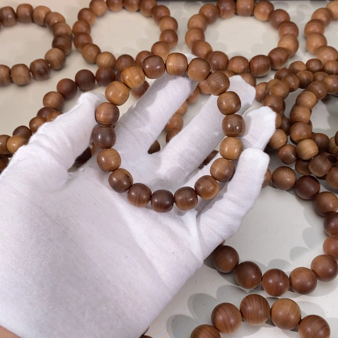 檀香木其他11.5x12微瑕