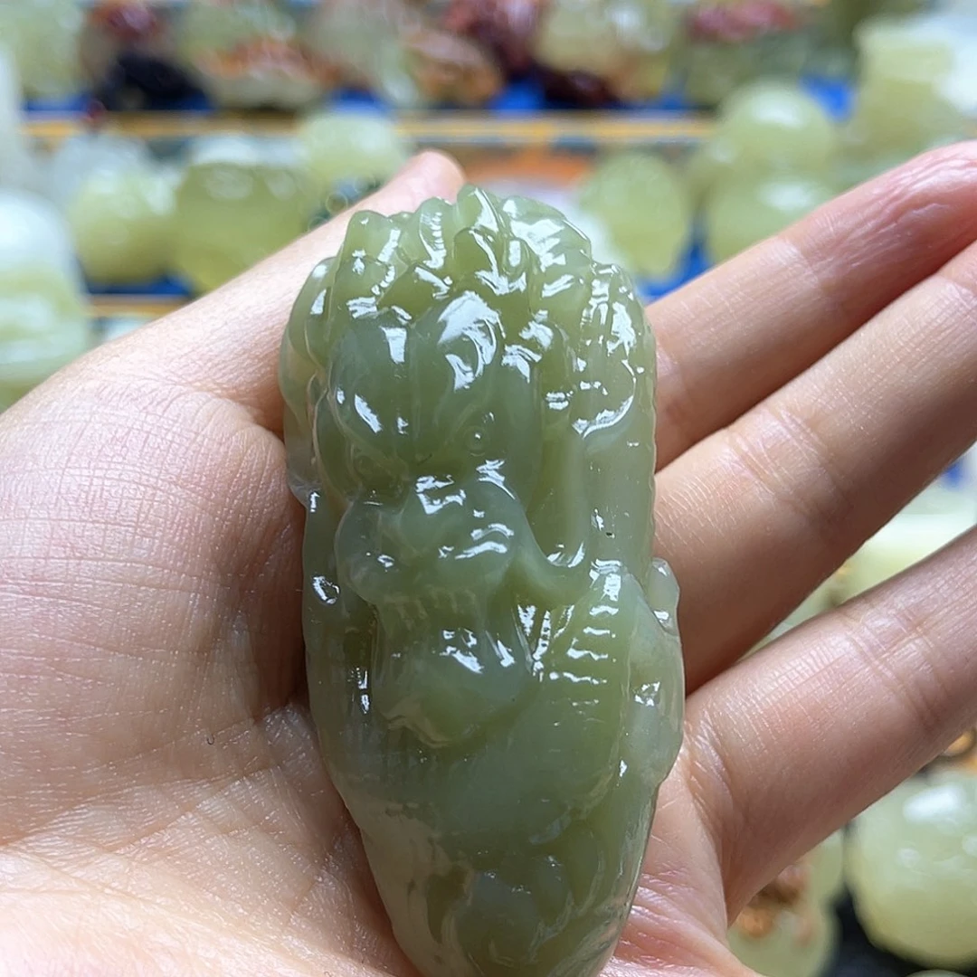 ***⁴新疆昆仑山脉山料