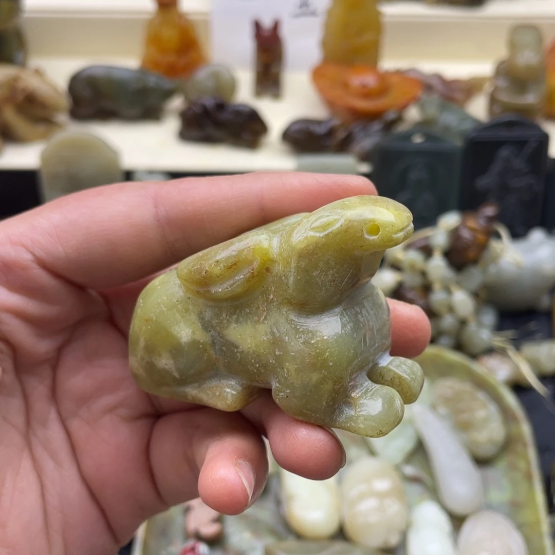 蛇纹石玉未镶嵌颈饰44