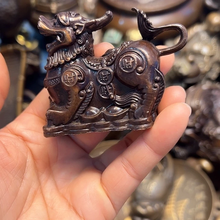 铜器摆件老王直播间