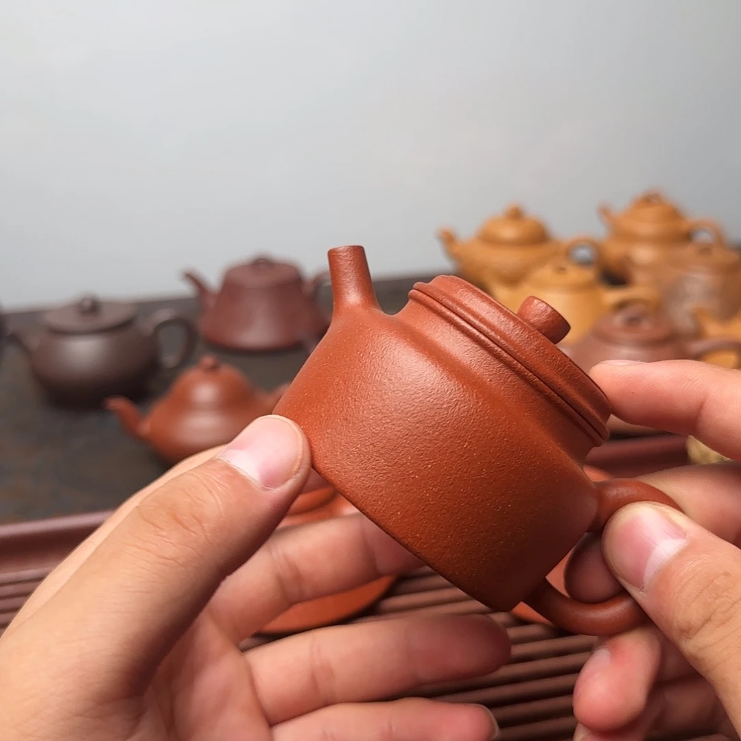 小***。茶壶紫砂纯红降坡小钢炮130cc