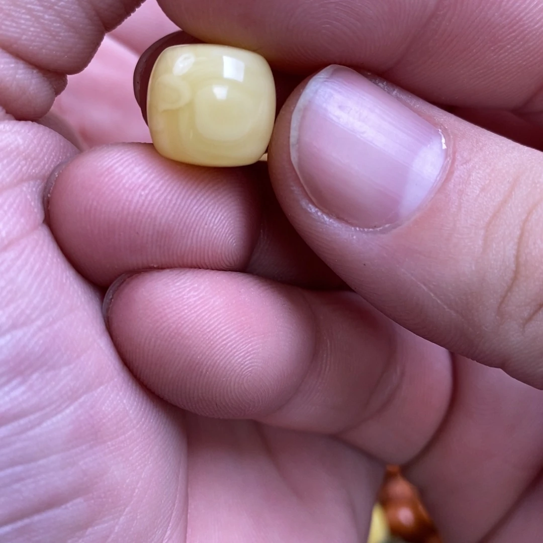 蜜蜡裸石未镶嵌加*辣