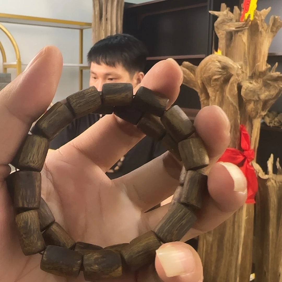沉香碎屑沉香沉香