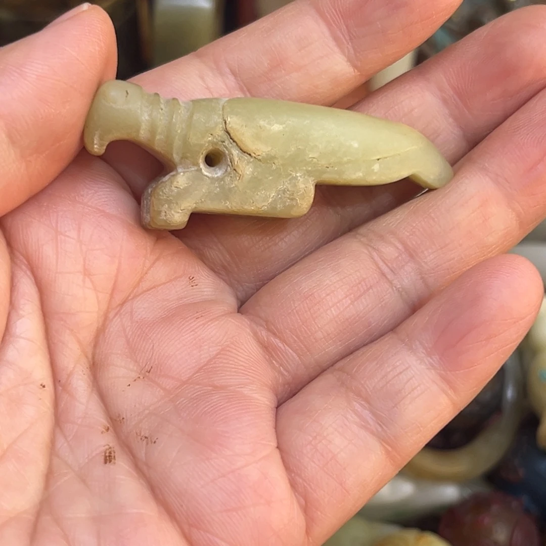 和田玉（糖玉）未镶嵌挂件