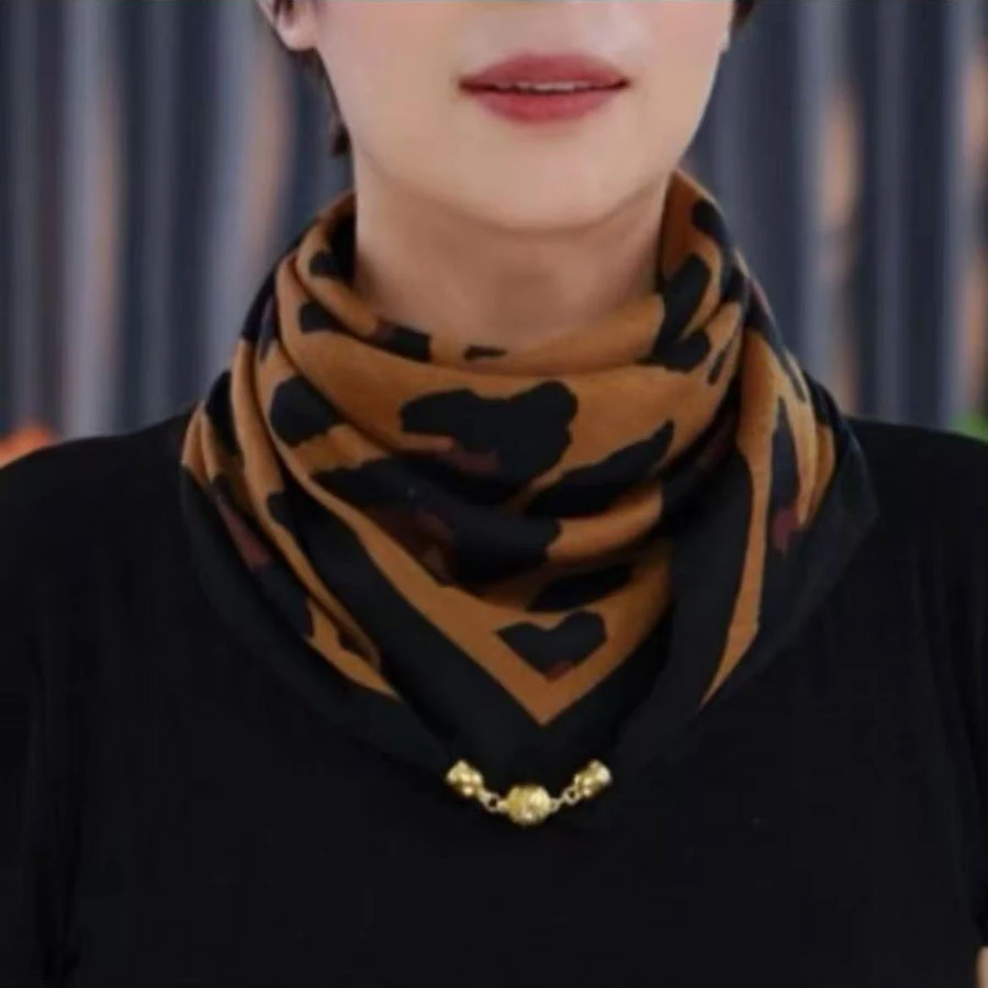 围巾女秋冬季2025新款保暖护颈围脖时尚百搭丝巾磁吸扣复古小方巾