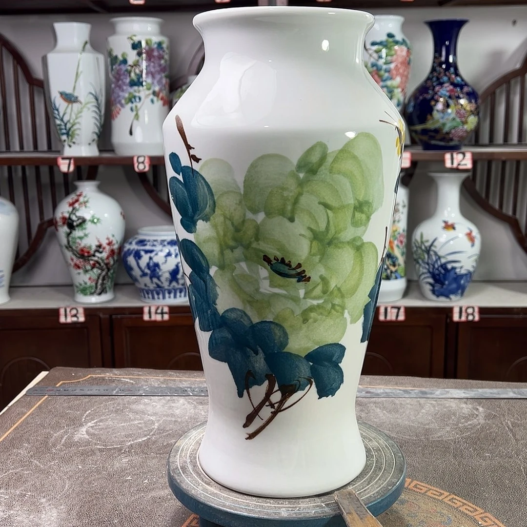 摆件陶景德镇陶瓷大鱼绿牡