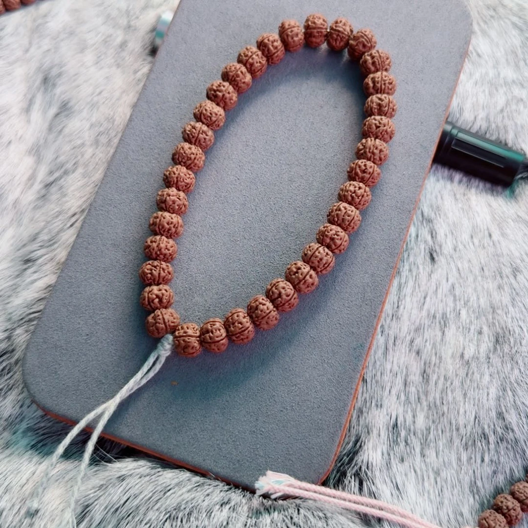 金刚菩提吊坠老树王