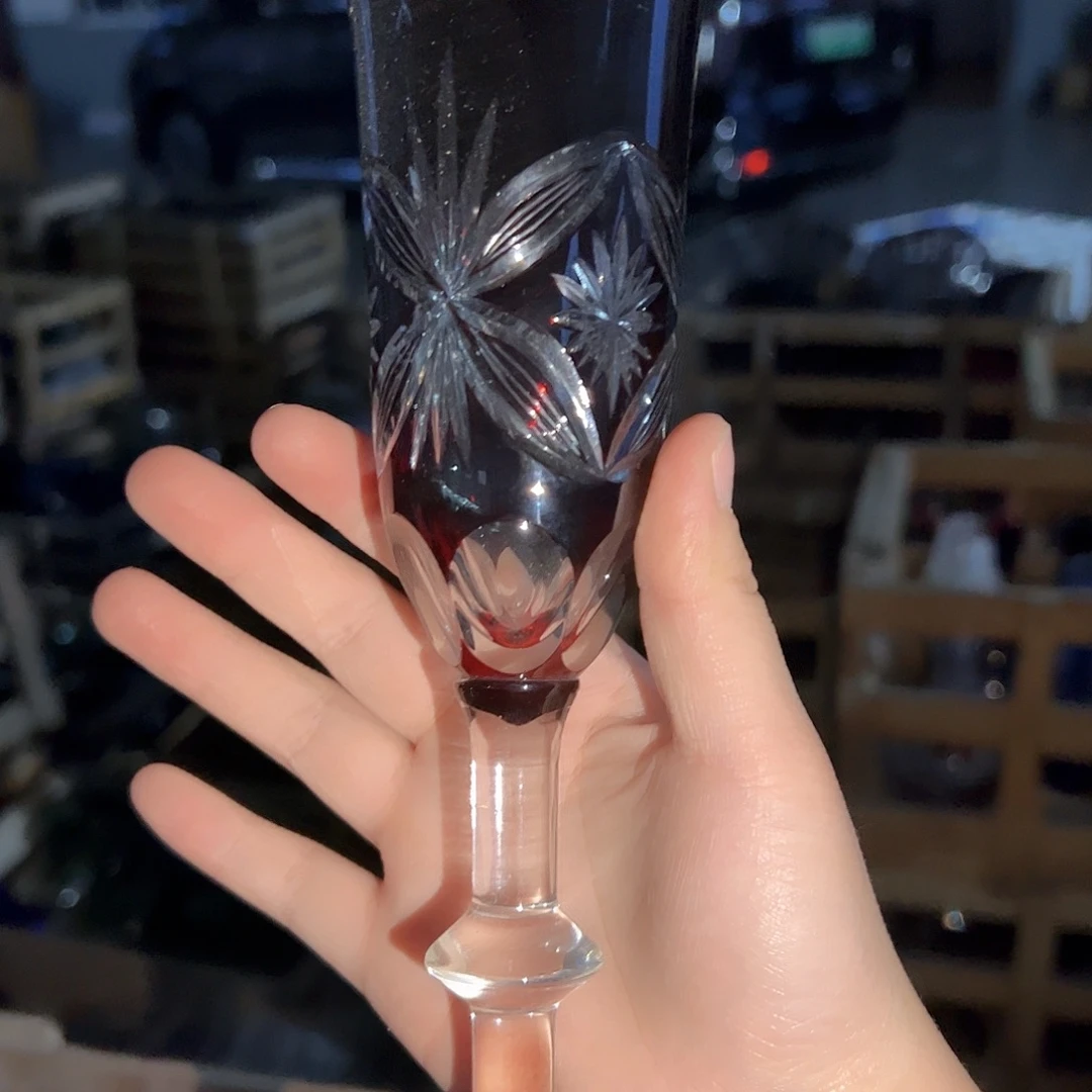 z***z平底款水晶玻璃微瑕一个