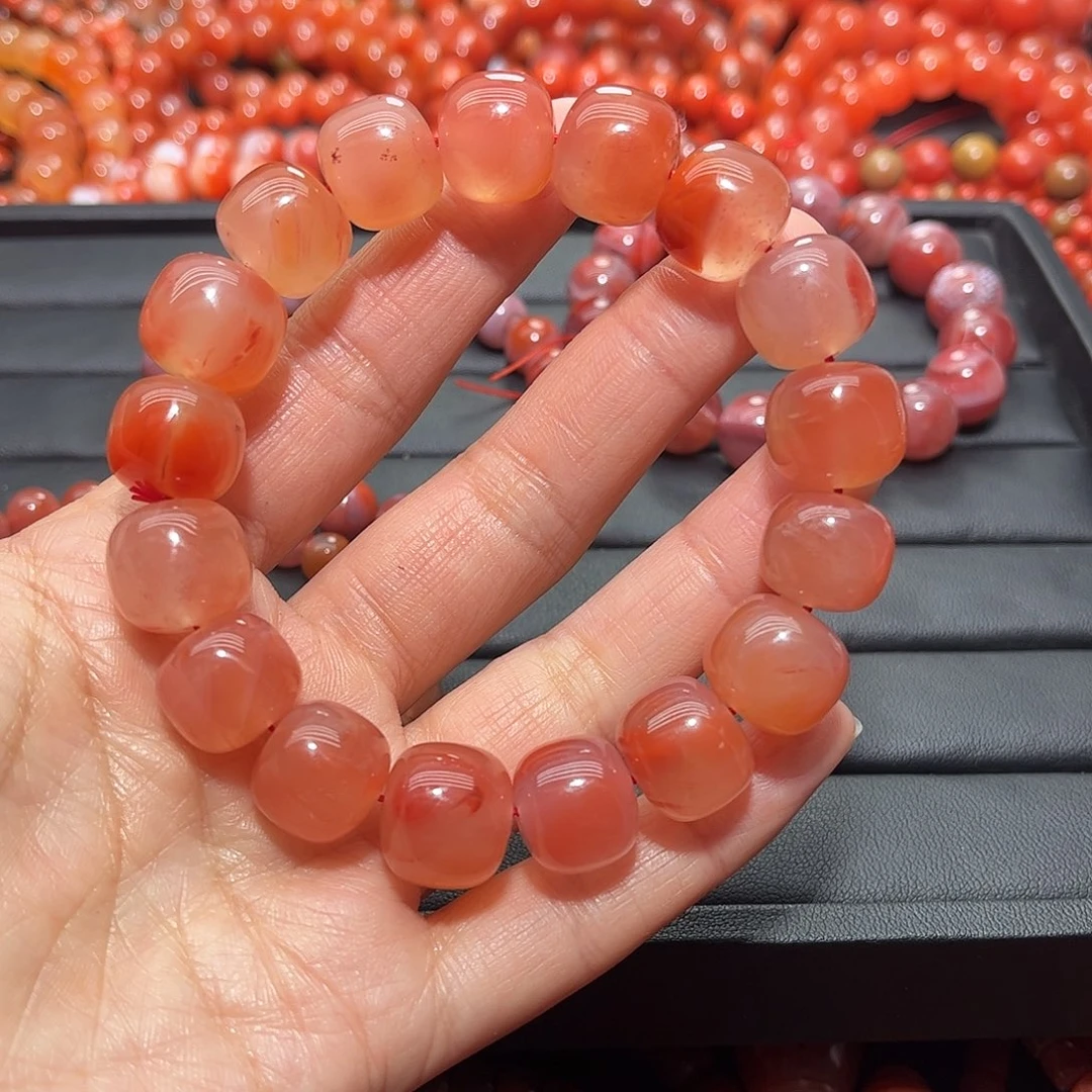 南红玛瑙手链未镶嵌