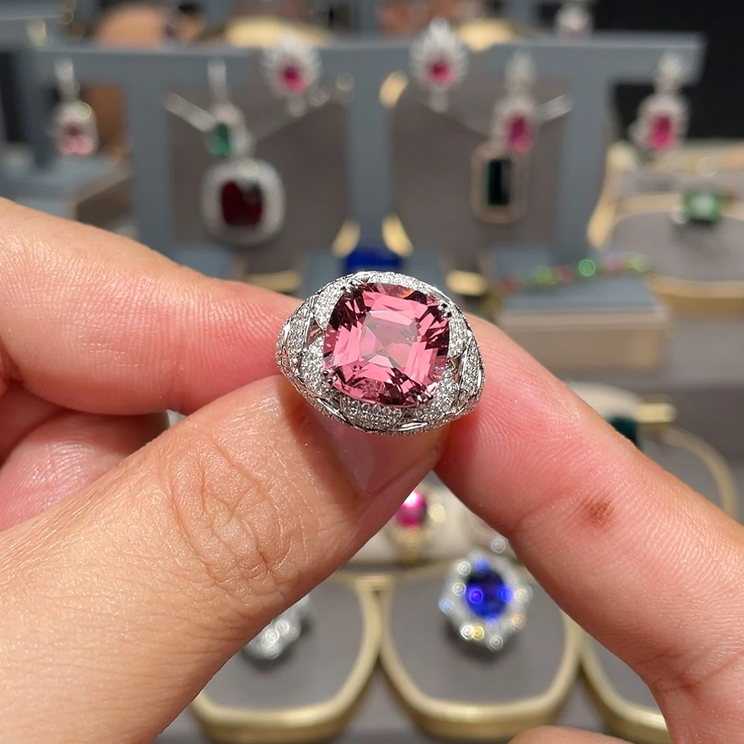 18K金镶嵌戒指碧玺7.13ct