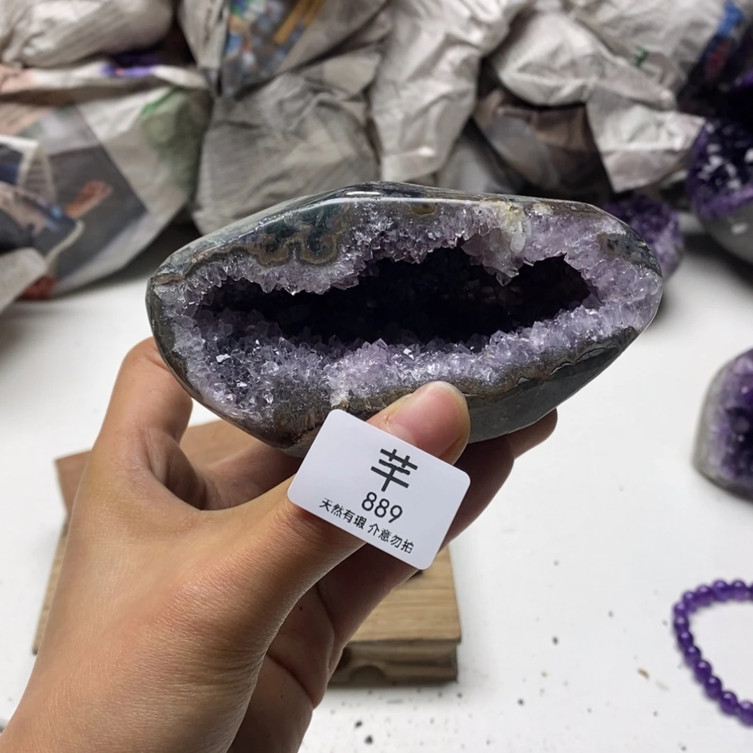 未镶嵌珠宝半成品水晶