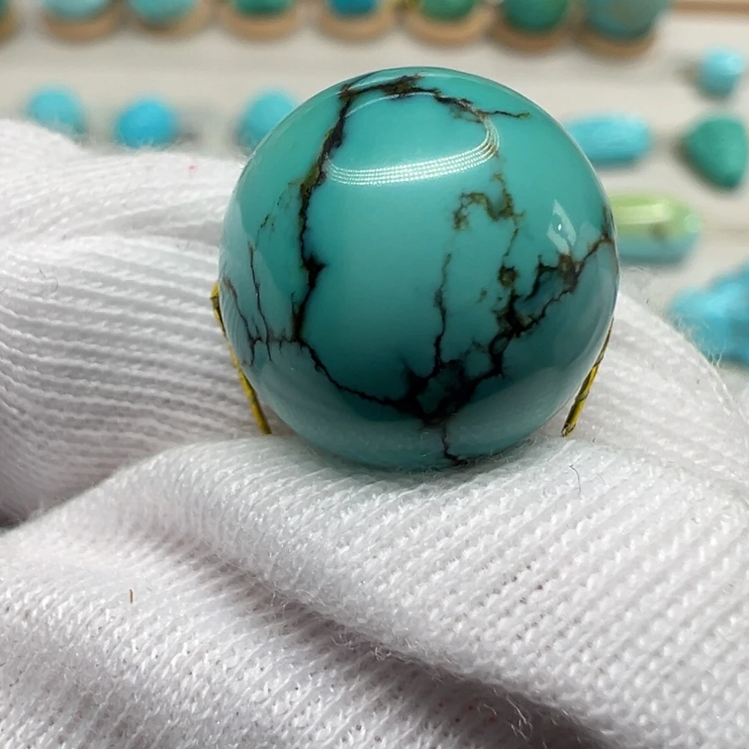 绿松石配饰未镶嵌