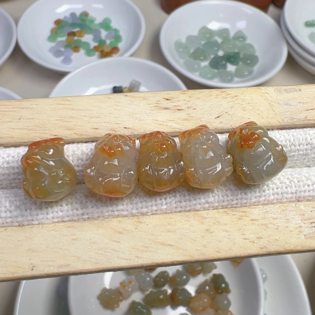 翡翠散珠鼠来宝一只