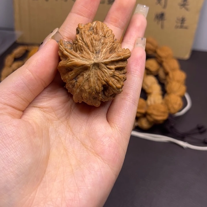 好***。吊坠桃核磨盘单只异型有瑕