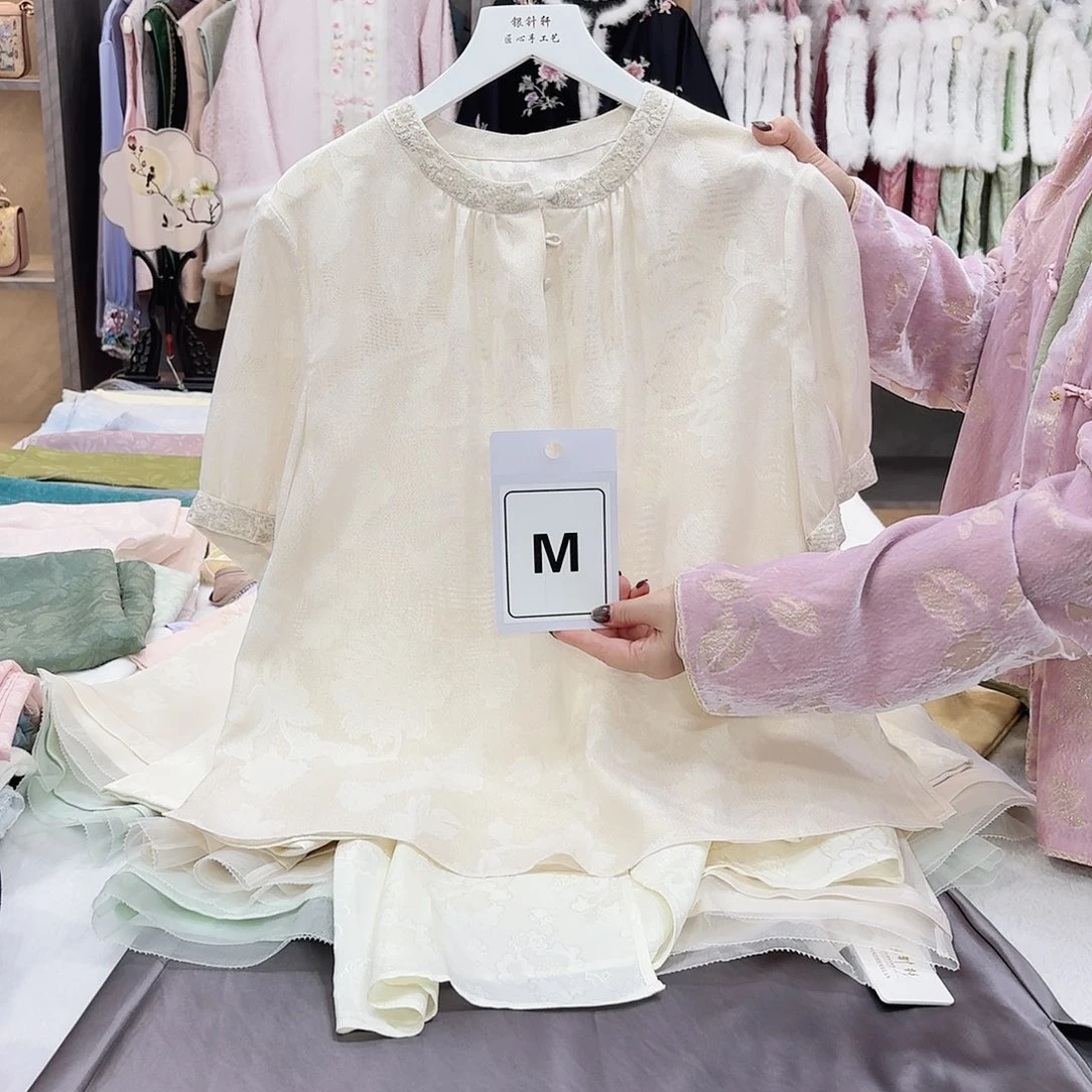 某***年非遗传承人的精神