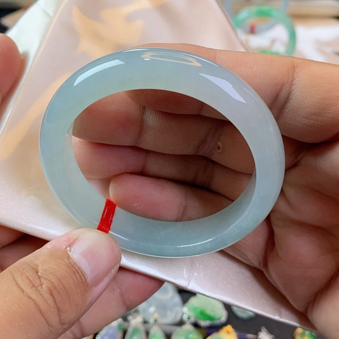 【闪购商品】未镶嵌手镯翡翠