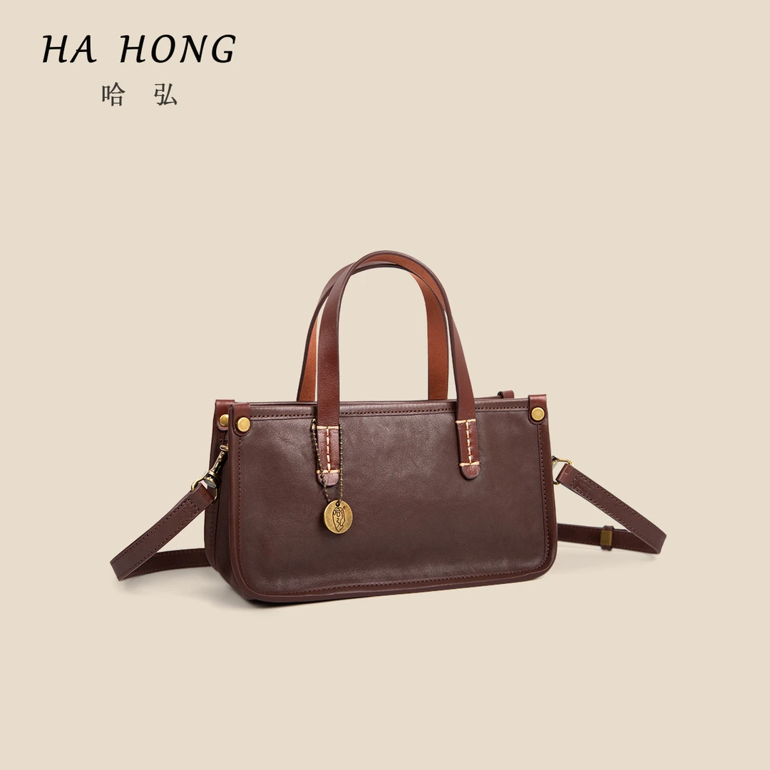 哈弘新款头层牛皮可单肩可斜挎包小众软皮真皮小方包复古休闲女包