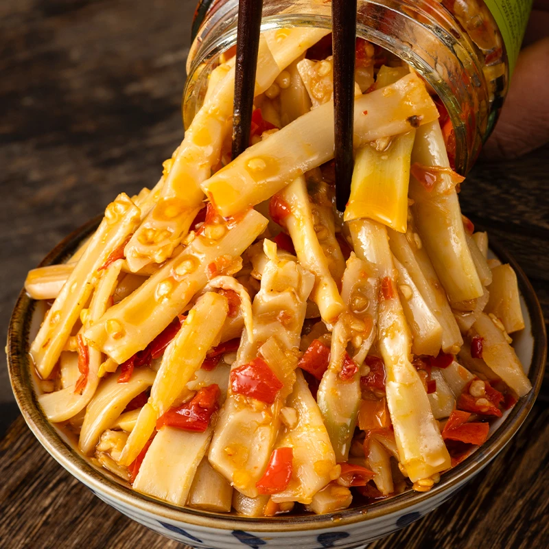 湖南农家香辣笋丝下饭菜开胃菜自制特产新鲜烤竹笋嫩笋干笋子酸菜