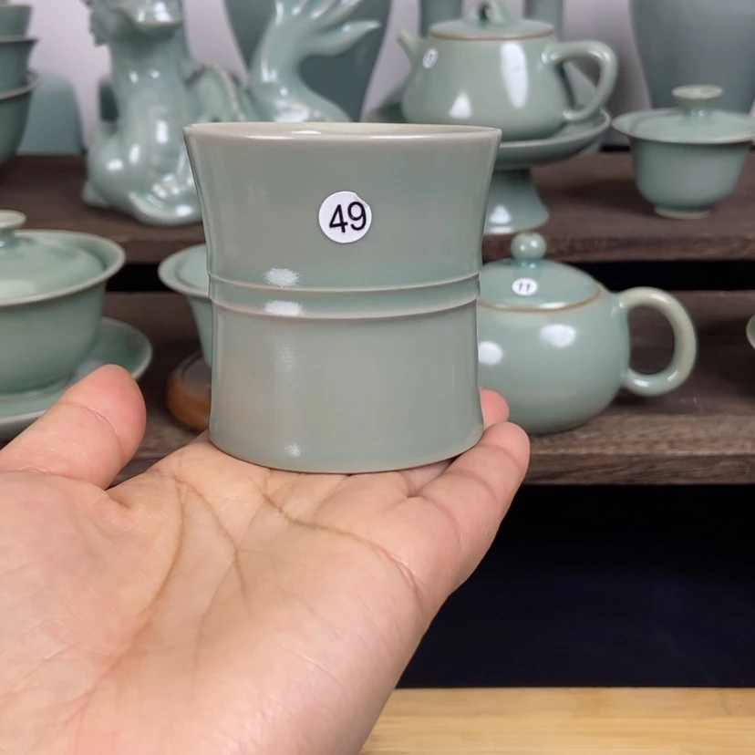 【闪购商品】微瑕束腰杯原矿青绿