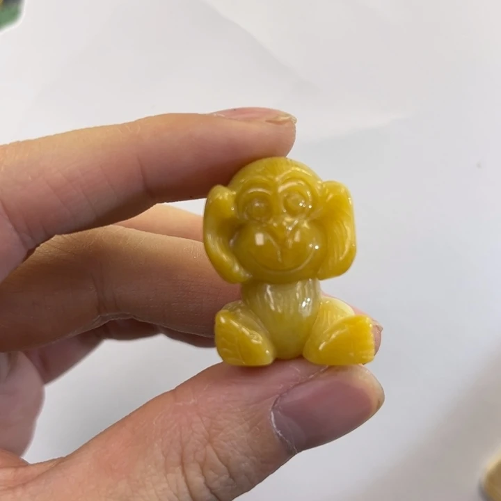 翡翠吊坠(赠链)未镶嵌代编织