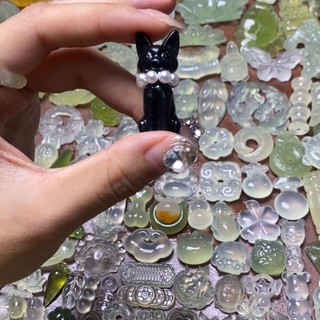 蛇纹石玉未镶嵌项链
