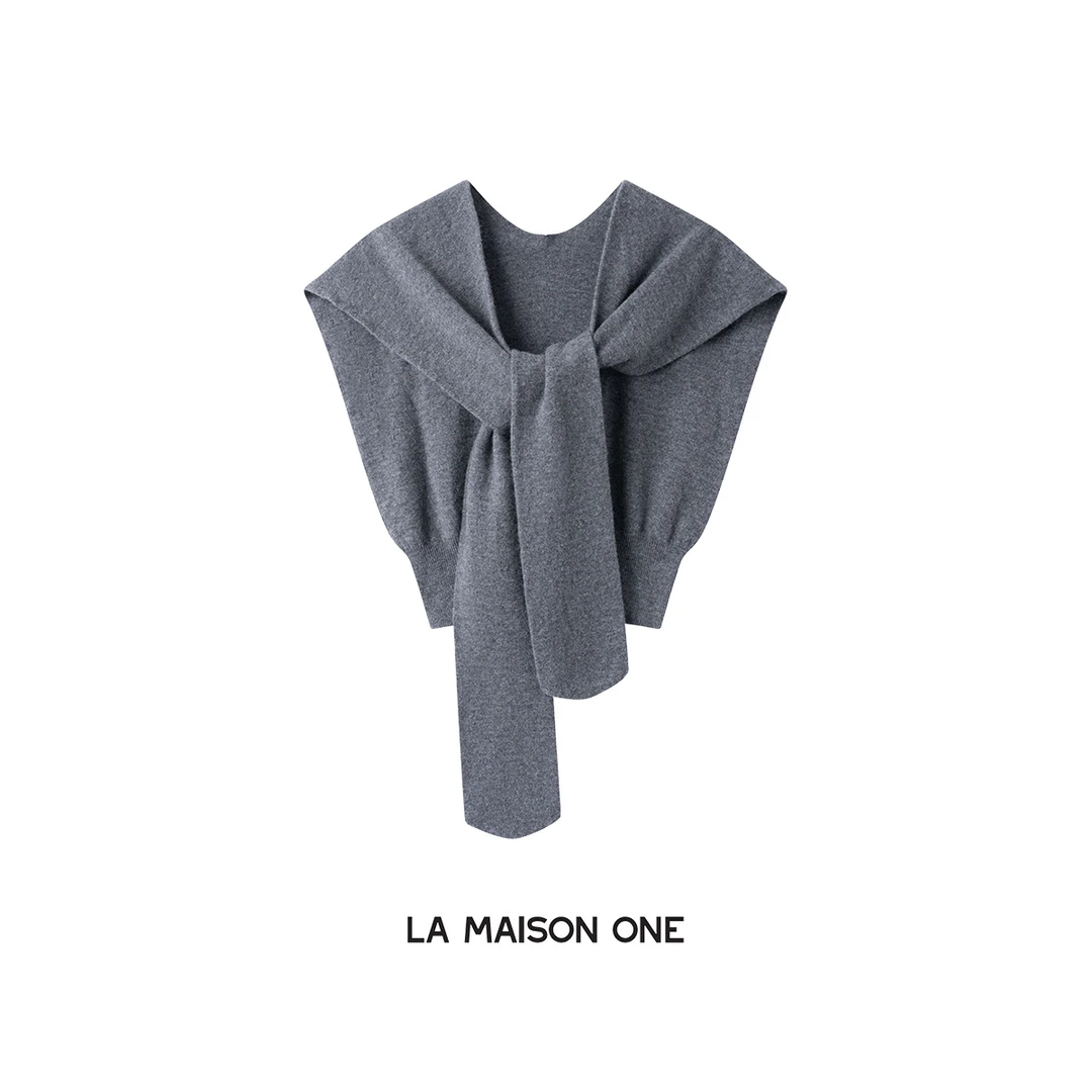 LA MAISON ONE “爸爸的秋裤” 100羊毛极简针织披肩LC25M002