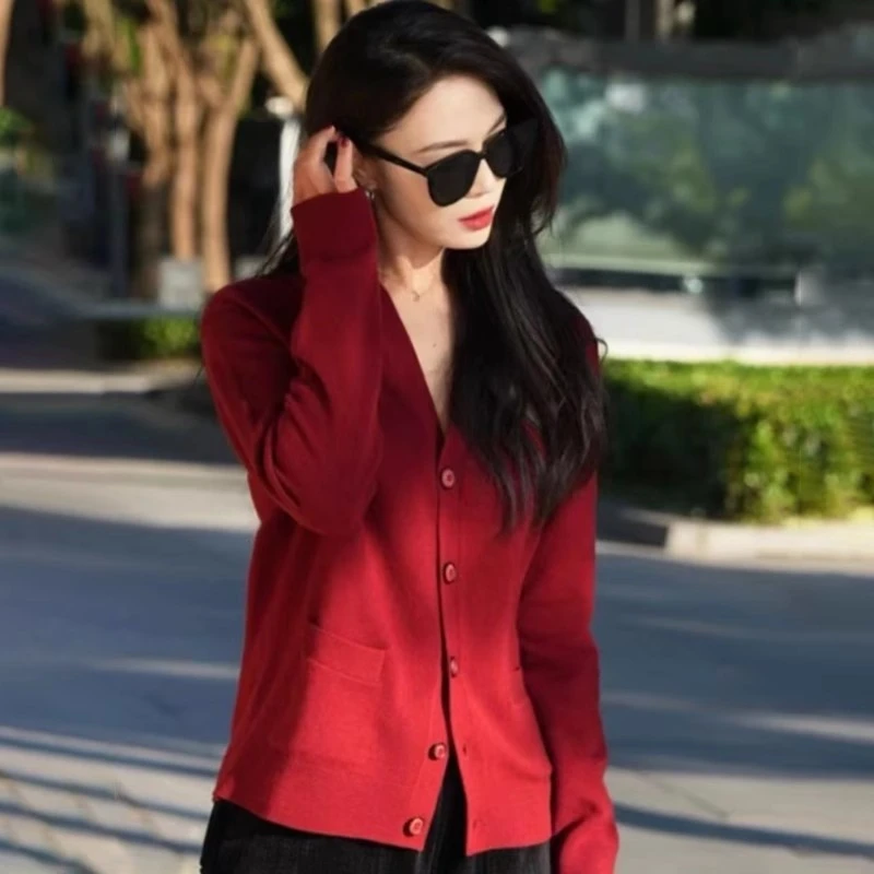 【商场同款】春秋气质新款百搭V领时尚羊毛针织开衫摩登猫5499268